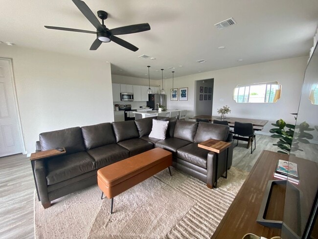 Building Photo - Amazing Floorplan - Coming Soon May 2026
