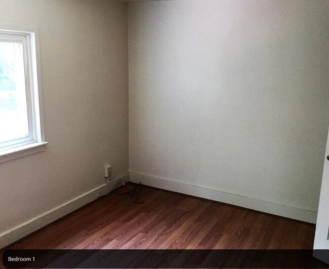 Building Photo - 806 Union St