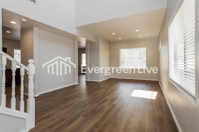 Building Photo - 11606 W Kinderman Dr