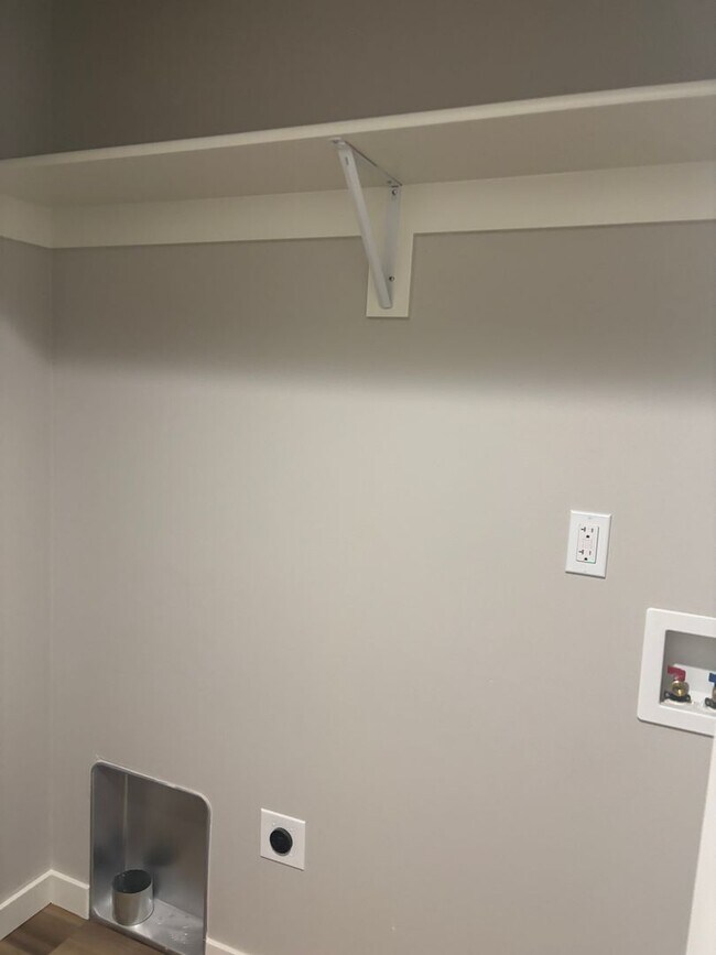 Building Photo - Beautifully Remodeled Single-Level House in North Newberg