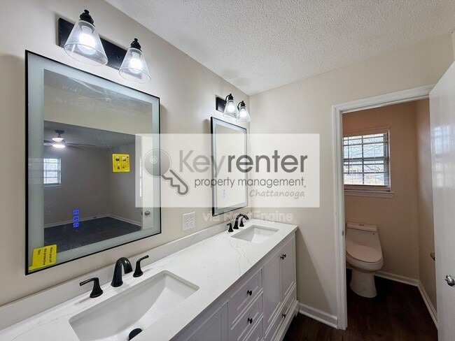 Building Photo - 8225 Cavan Cir