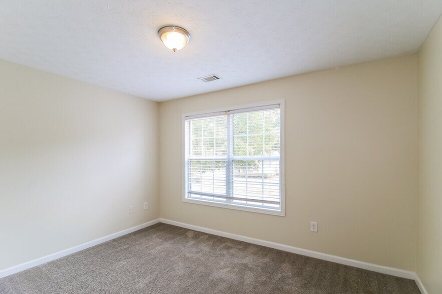 Building Photo - 22 Windcrest Terrace