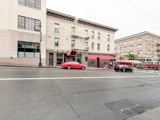 Building Photo - 1115 Polk St