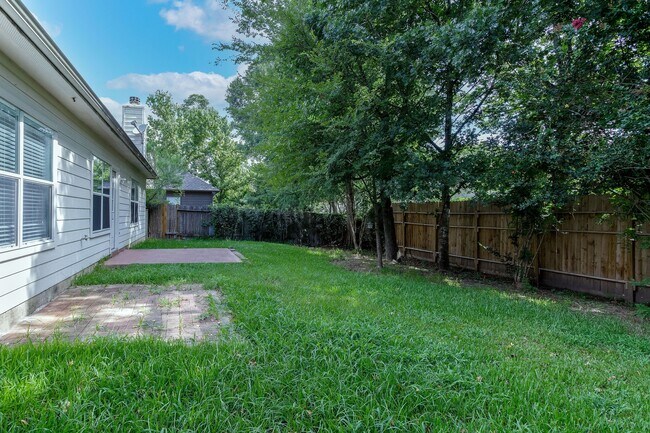 Building Photo - 28610 Hidden Cove Dr