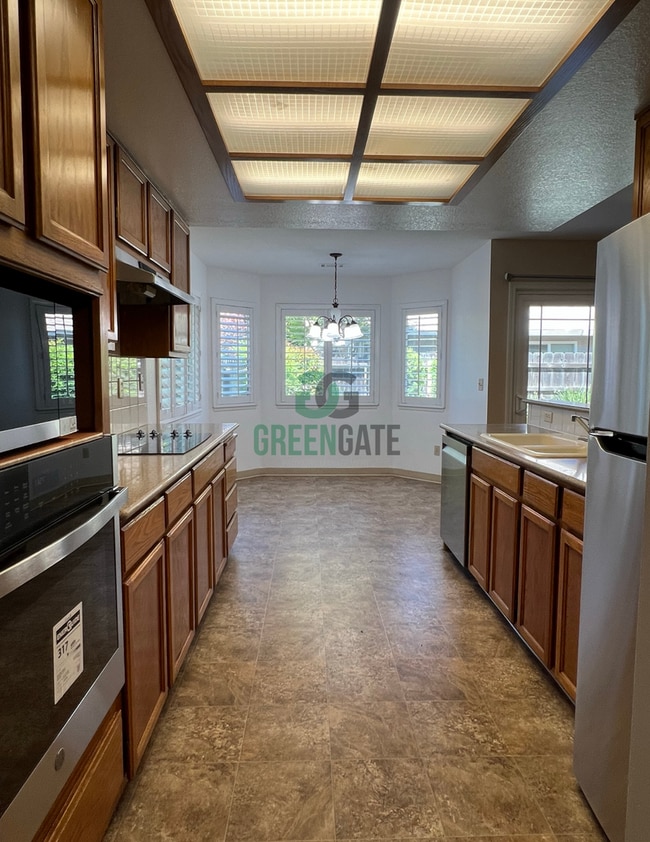 Building Photo - 3901 Setrok Ct