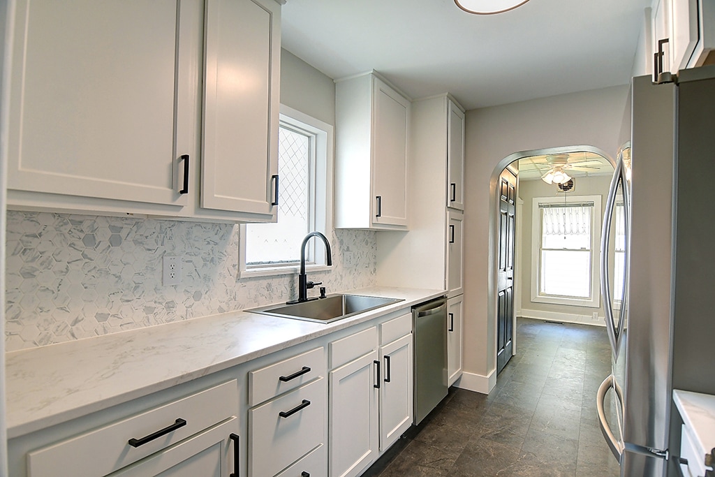 Building Photo - 523 Watervliet Ave