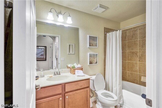 Building Photo - 9715 Acqua Ct