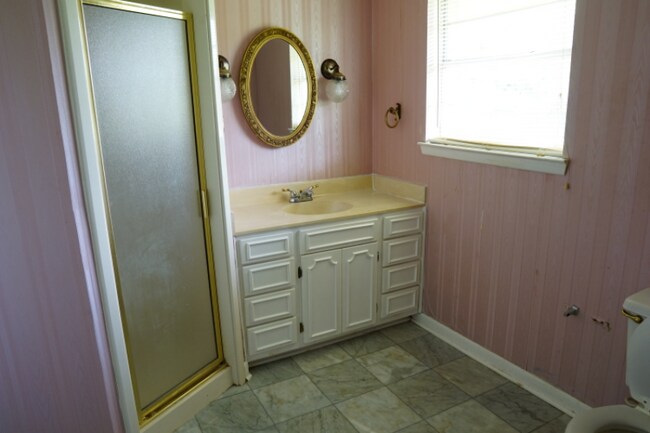 Building Photo - 14379 Duckworth Rd