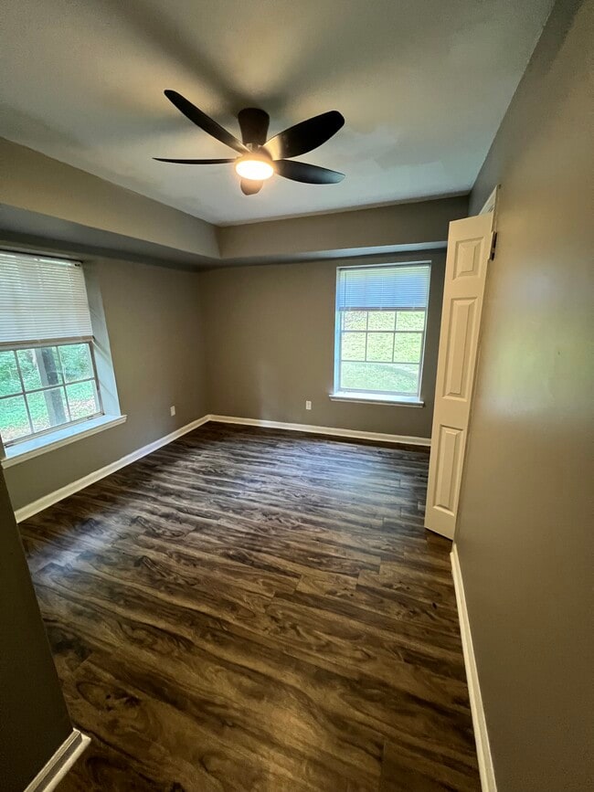 Building Photo - 6299 Teletha Ln