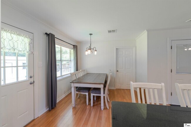 Building Photo - 4035 Tisdale Rd