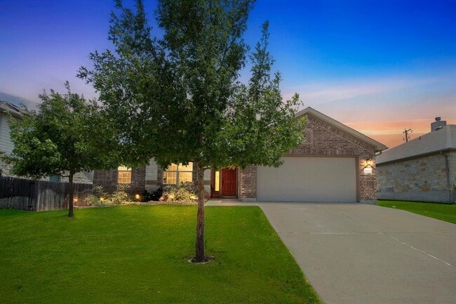 Building Photo - 19913 Needle Pine Dr