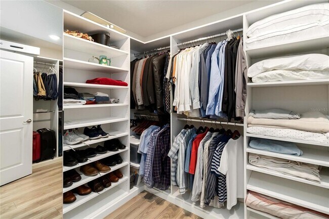 Building Photo - 3663 Arbordale Lp