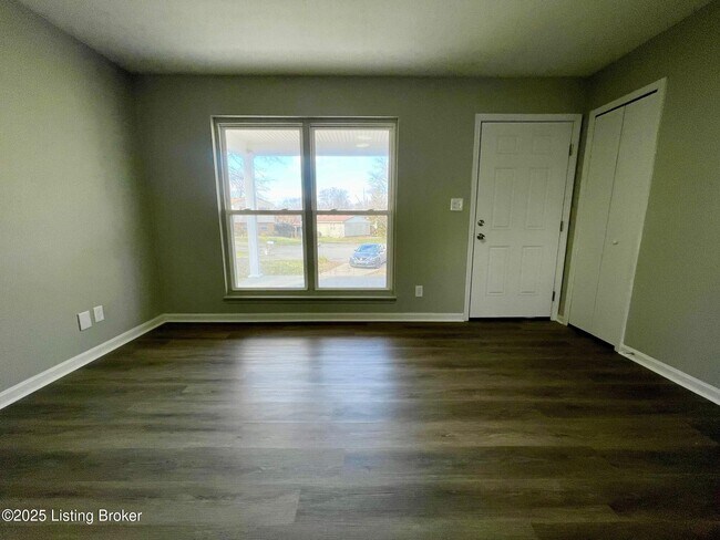 Building Photo - 7220 Harborton Way