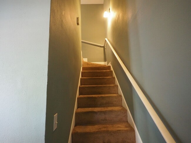 Building Photo - Amazing Austin condo!