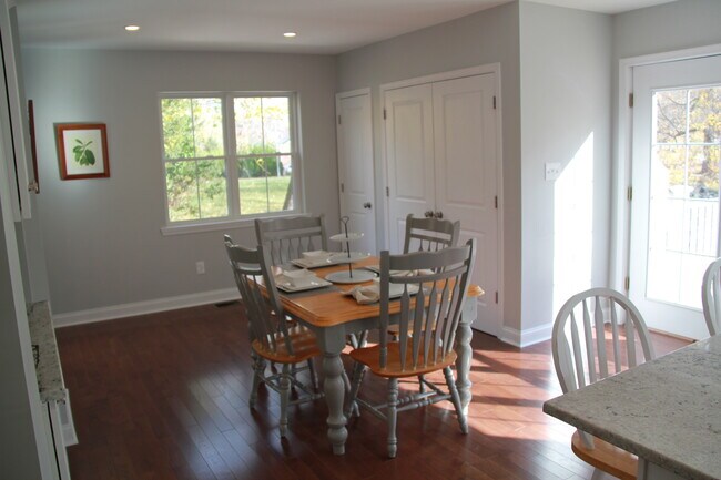 Building Photo - 55 Franklin Ave