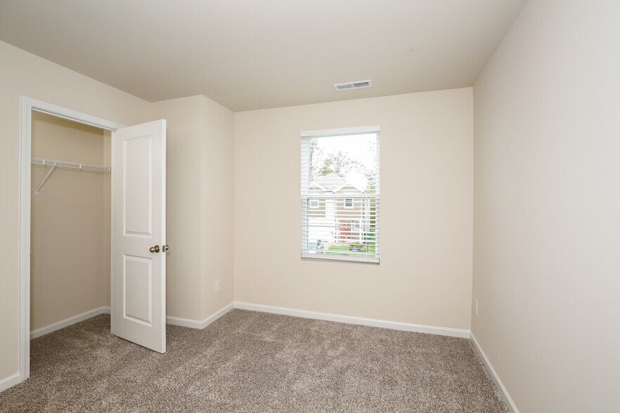 Building Photo - 1078 Cherry Stem Rd