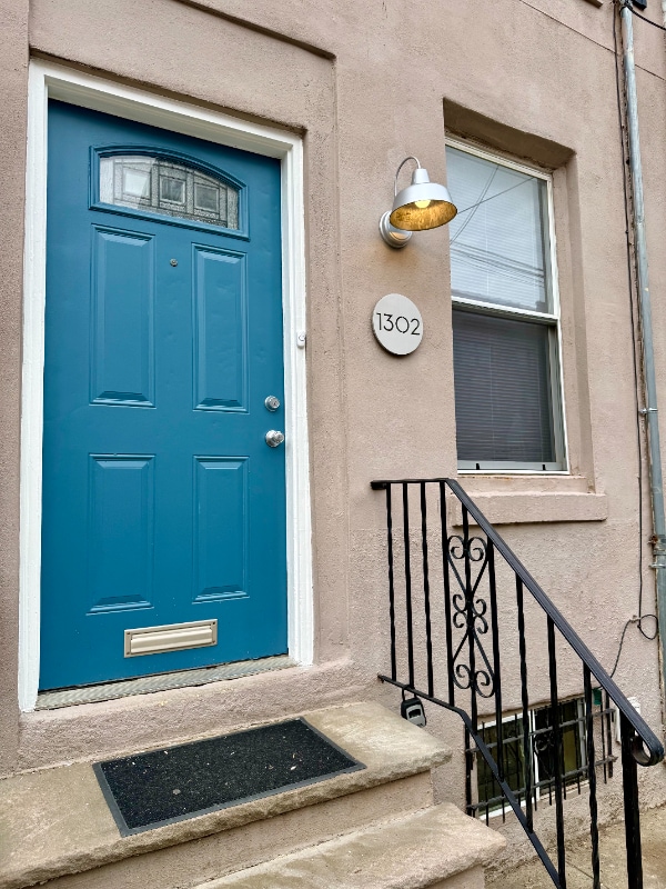 Building Photo - 1302 N Randolph St