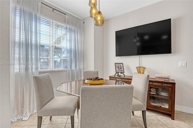 Building Photo - 104 Harbors Way