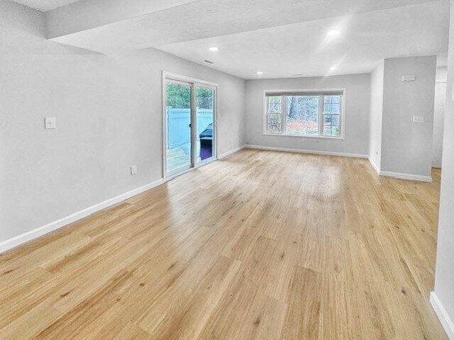 Building Photo - 418 Edgebrook Dr