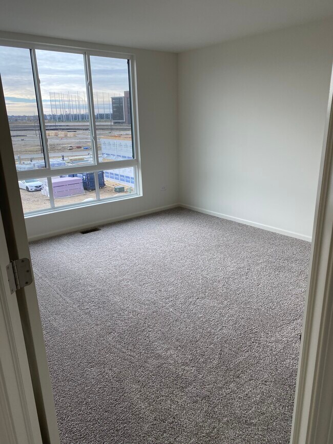 Building Photo - 1300 Catalina Ct