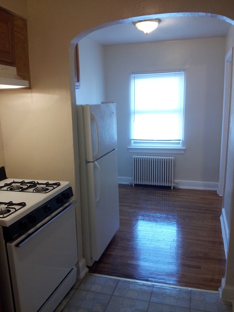 Building Photo - 220 Allison St NW