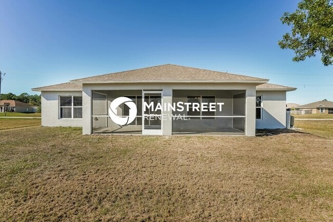 Building Photo - 3 Bedroom Pet-Friendly Home in Cape Coral,...