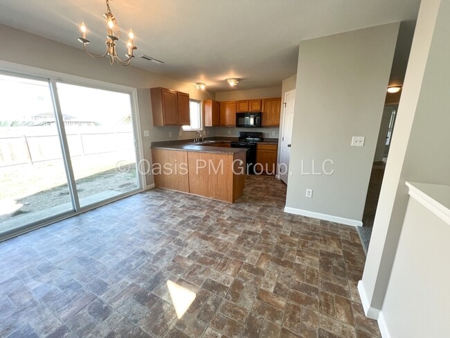 Building Photo - 4258 Buck Creek Dr