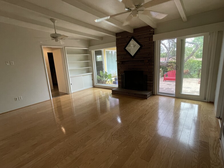 Formal Dining Room - 2953 Rockhill Way