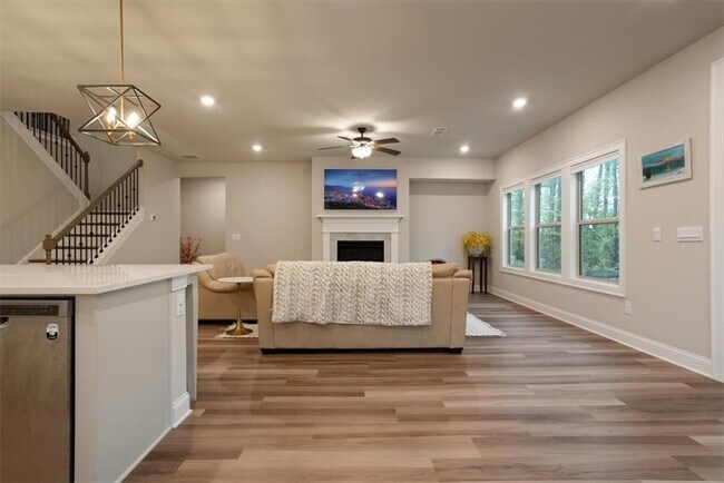 Building Photo - 4167 Bethany Manor Dr