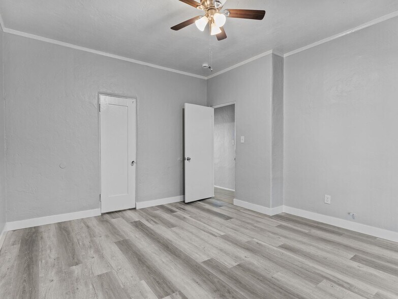 Building Photo - 820 Lime Ave