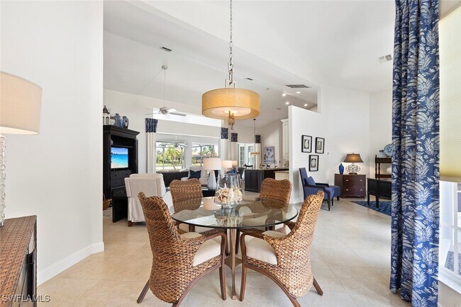 Building Photo - 8949 Lely Island Cir