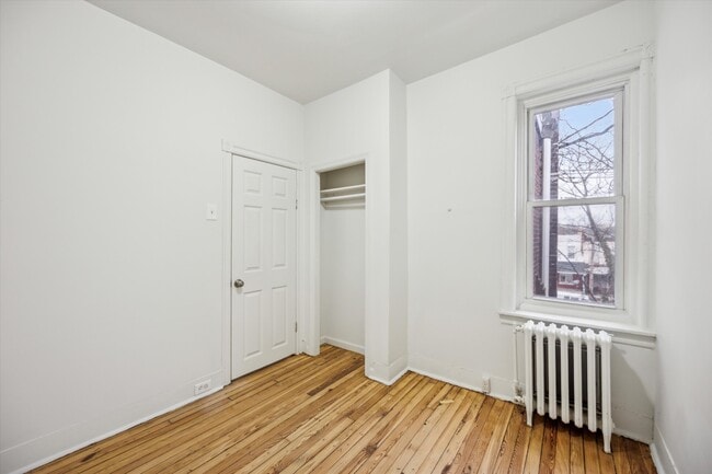 Building Photo - 3833 Pennsgrove St