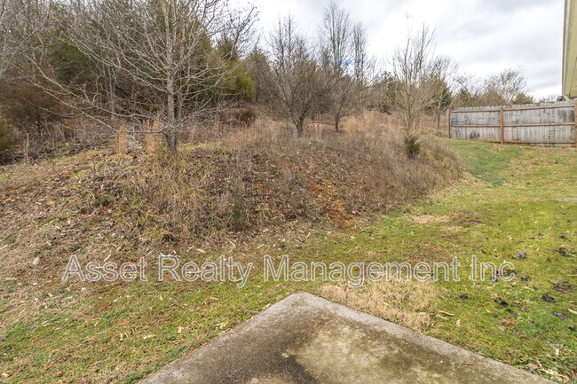 Building Photo - 624 Drakewood Rd