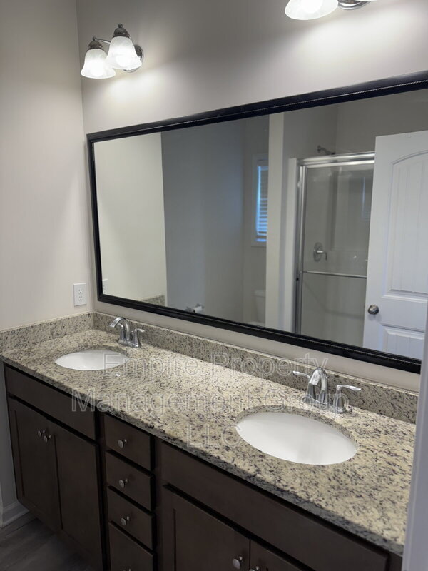 Building Photo - 341 Wahoo Cir