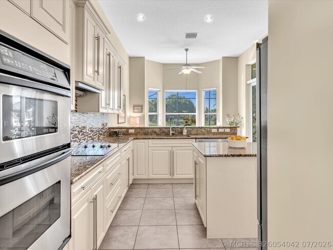 Building Photo - 1286 River Reach Dr