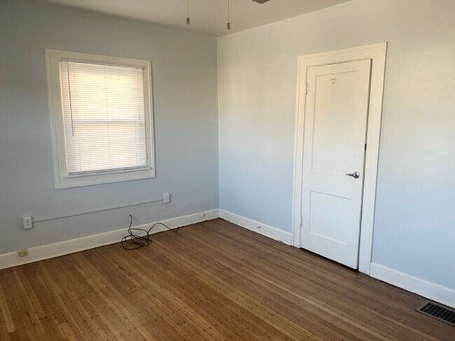 Building Photo - 4225-27 North College Avenue