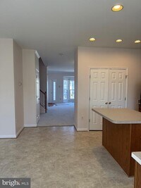 Building Photo - 144 Keating Cir