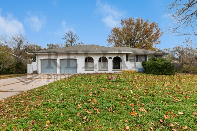 Primary Photo - 512 Cindy St