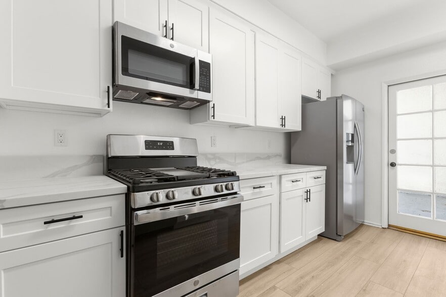 Interior Photo - Kester View