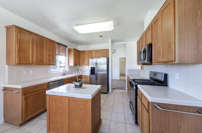 Building Photo - 9802 Bourbon Rose Ct