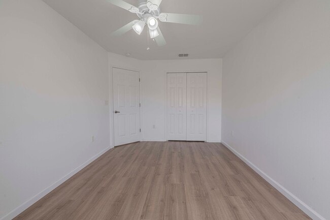 Building Photo - 3701 Titanic Cir