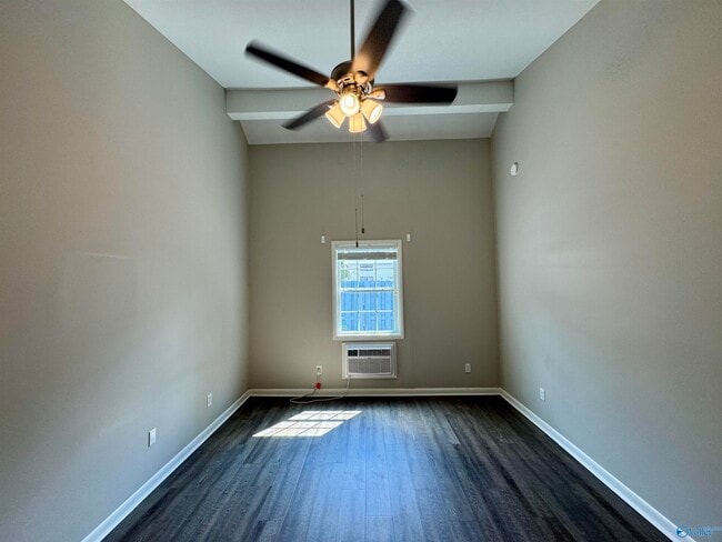 Building Photo - 3702 Squaw Valley Dr SW