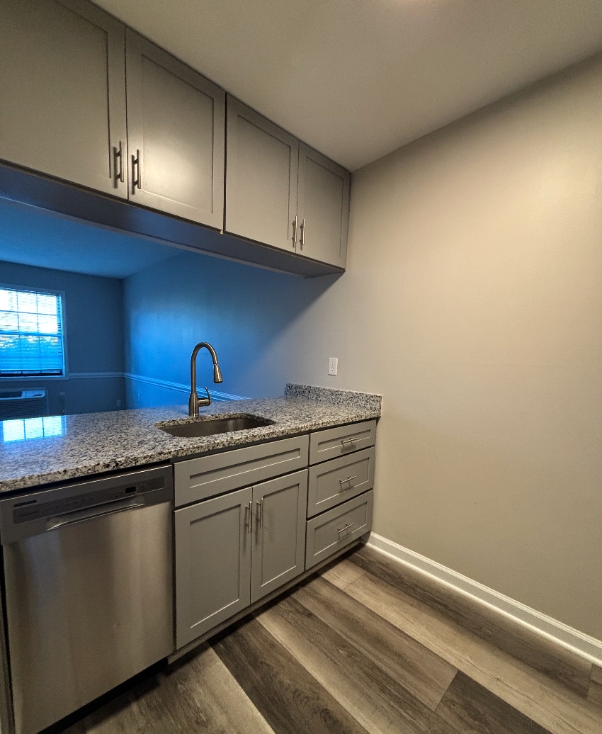 Building Photo - 589 Starlight Dr
