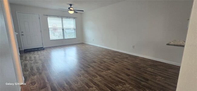 Building Photo - 6299 Arlington Ct