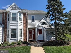 Building Photo - 106 Pinewood Dr