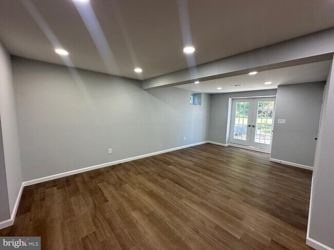 Building Photo - 9215 Wills Rd