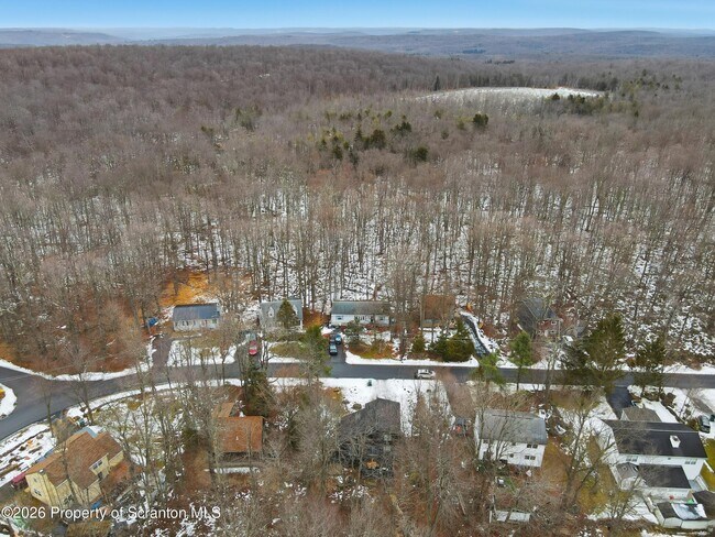 Building Photo - 1379 Winding Way