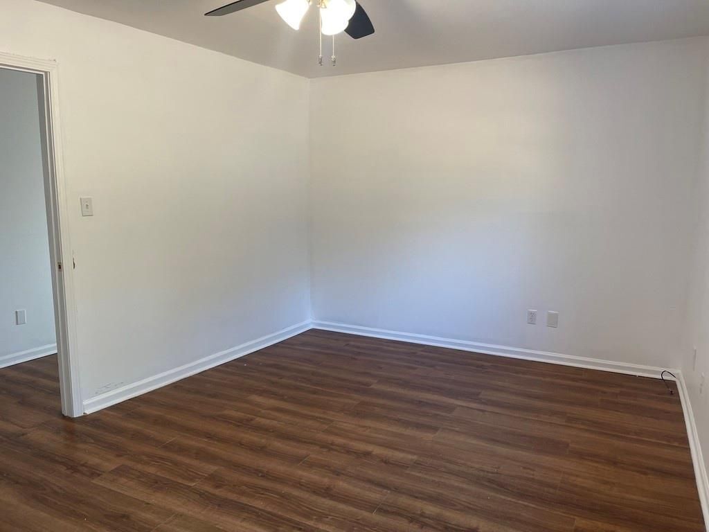 Building Photo - 1033 GA-155 N