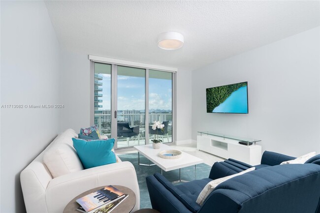 Building Photo - 300 Sunny Isles Blvd