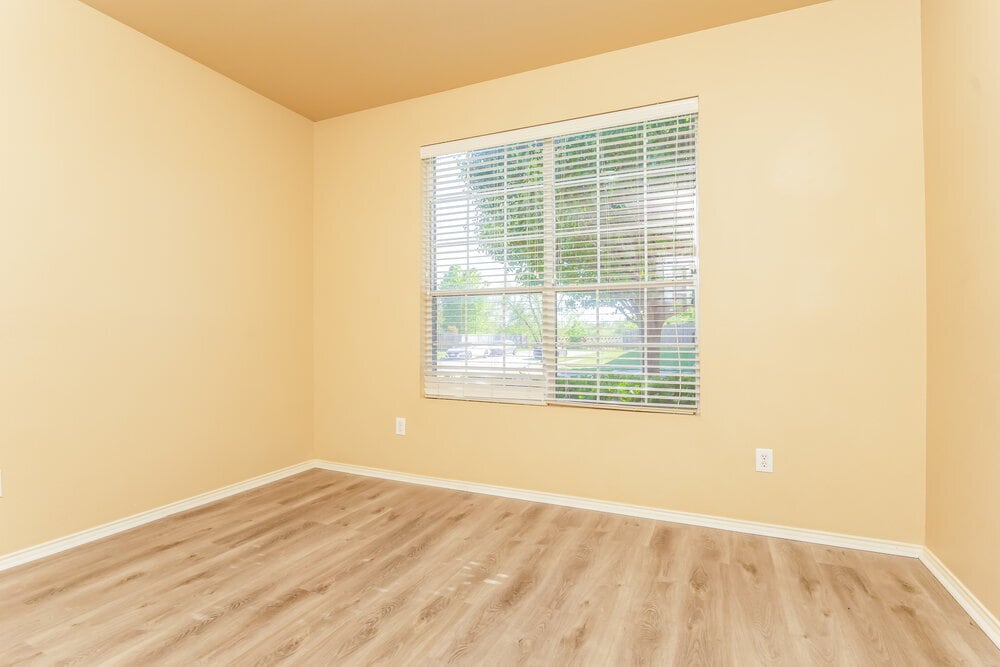Building Photo - 8500 Shallow Creek Dr